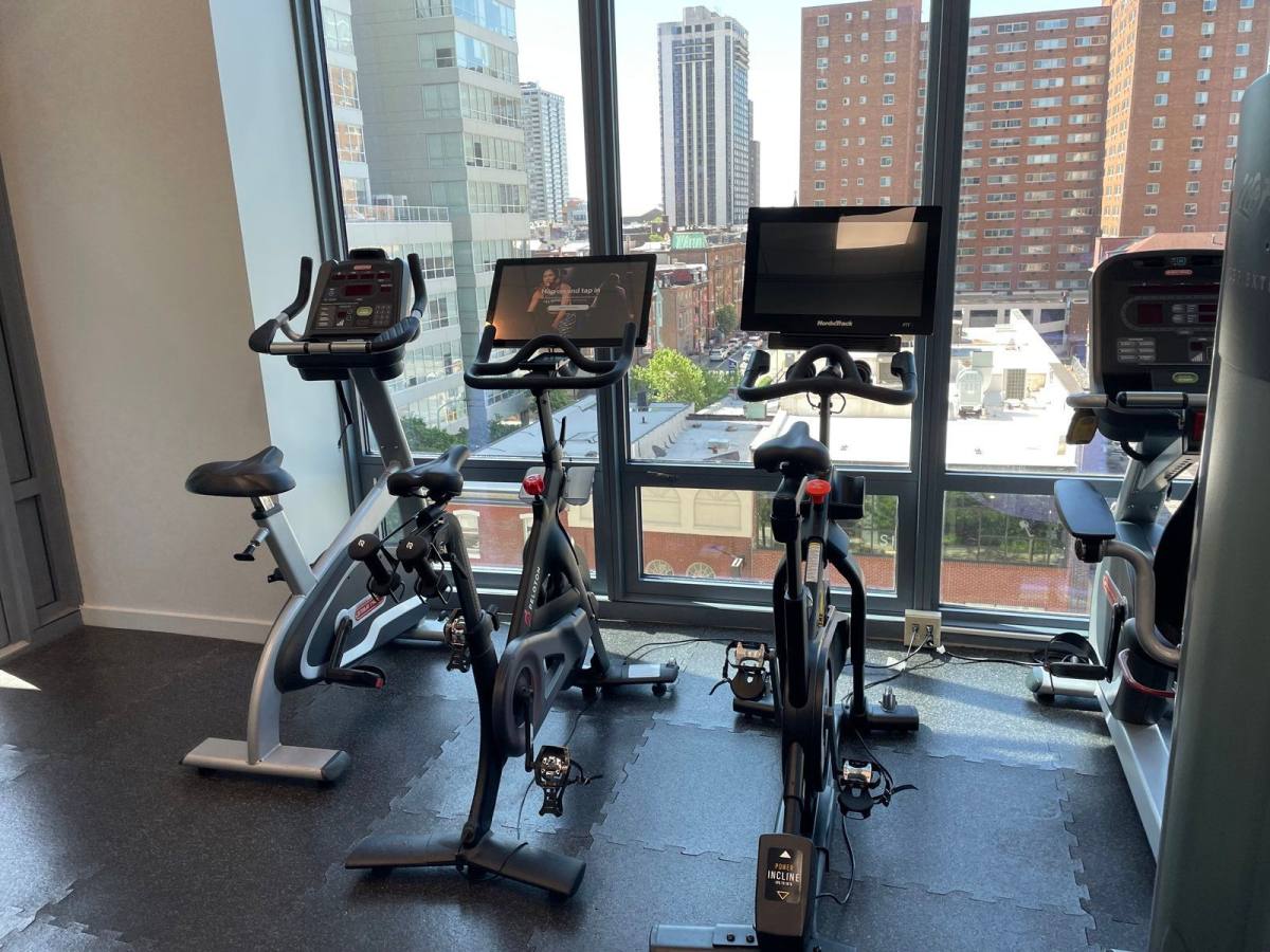 Apartment for rent at 2101 Market St #1605, Philadelphia, PA 19103