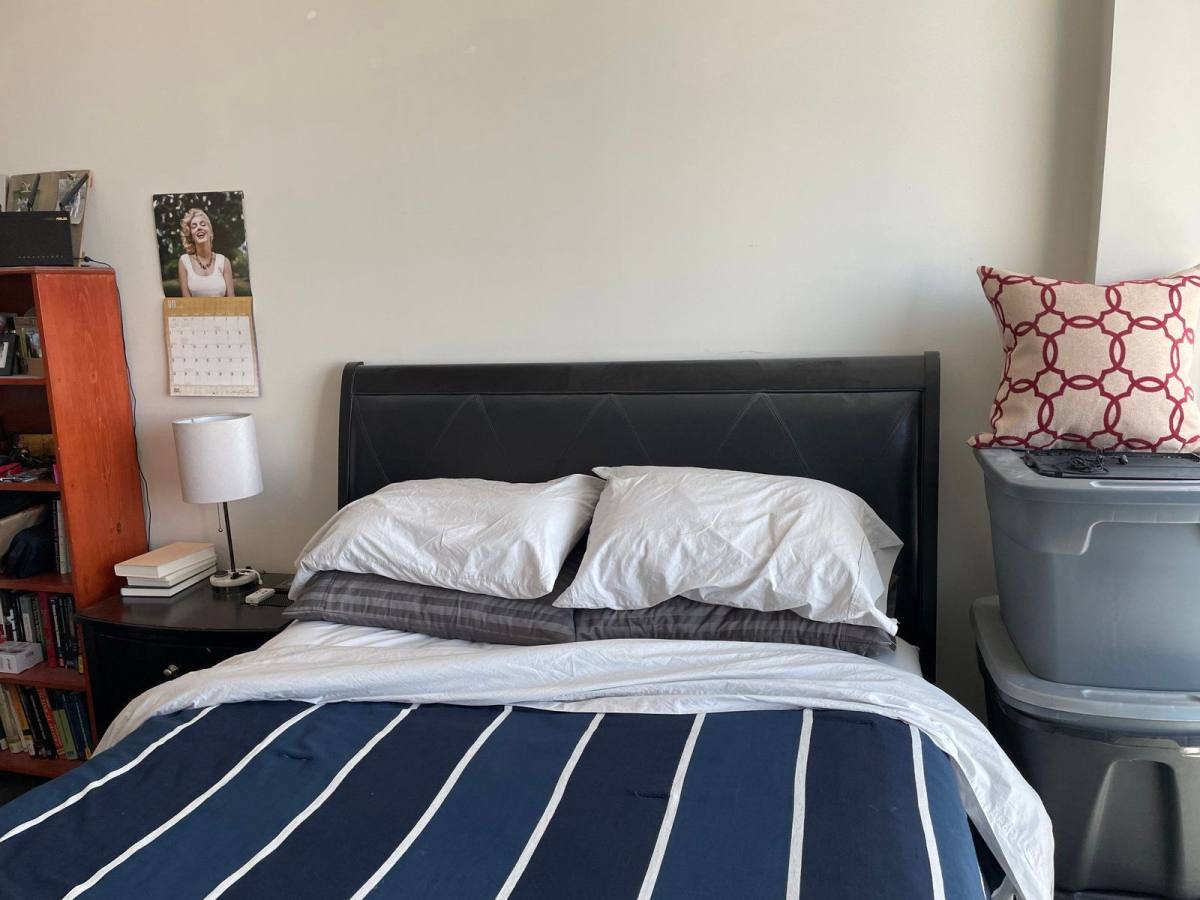 Apartment for rent at 2101 Market St #1605, Philadelphia, PA 19103