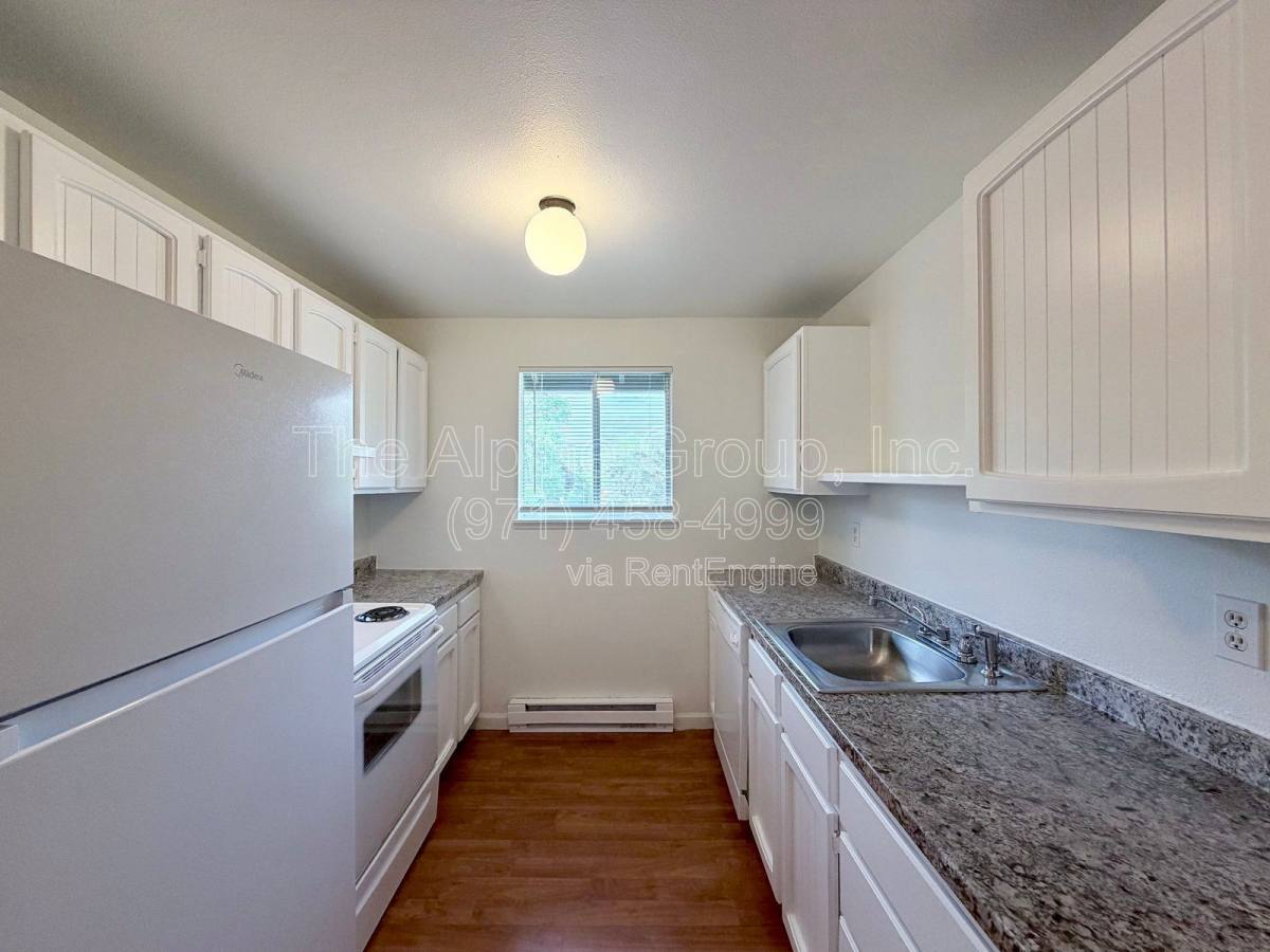 Apartment for rent at 12220 SW Calico Court E, Beaverton, OR 97008