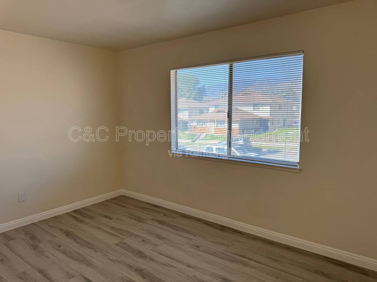 Condo for rent at 3479 20th St, Highland, CA 92346