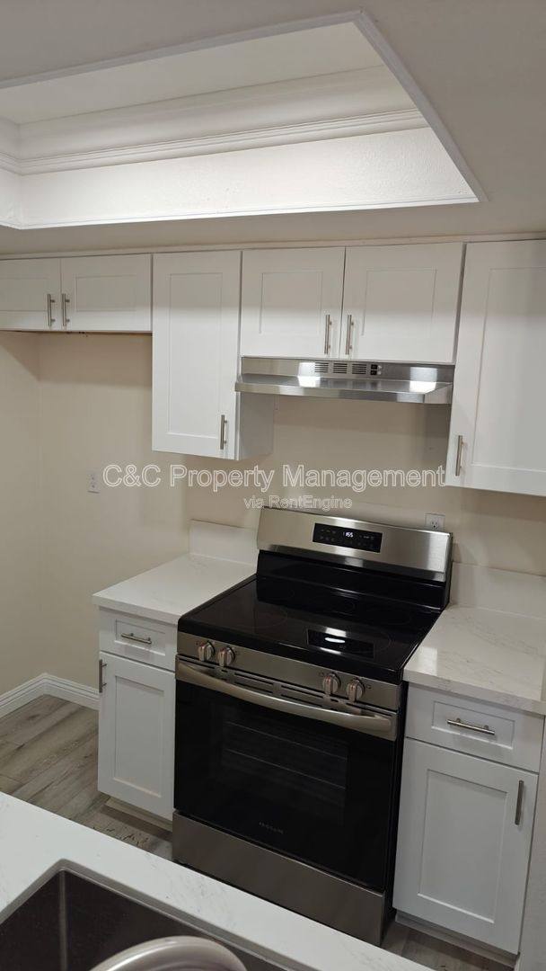 Condo for rent at 3479 20th St, Highland, CA 92346