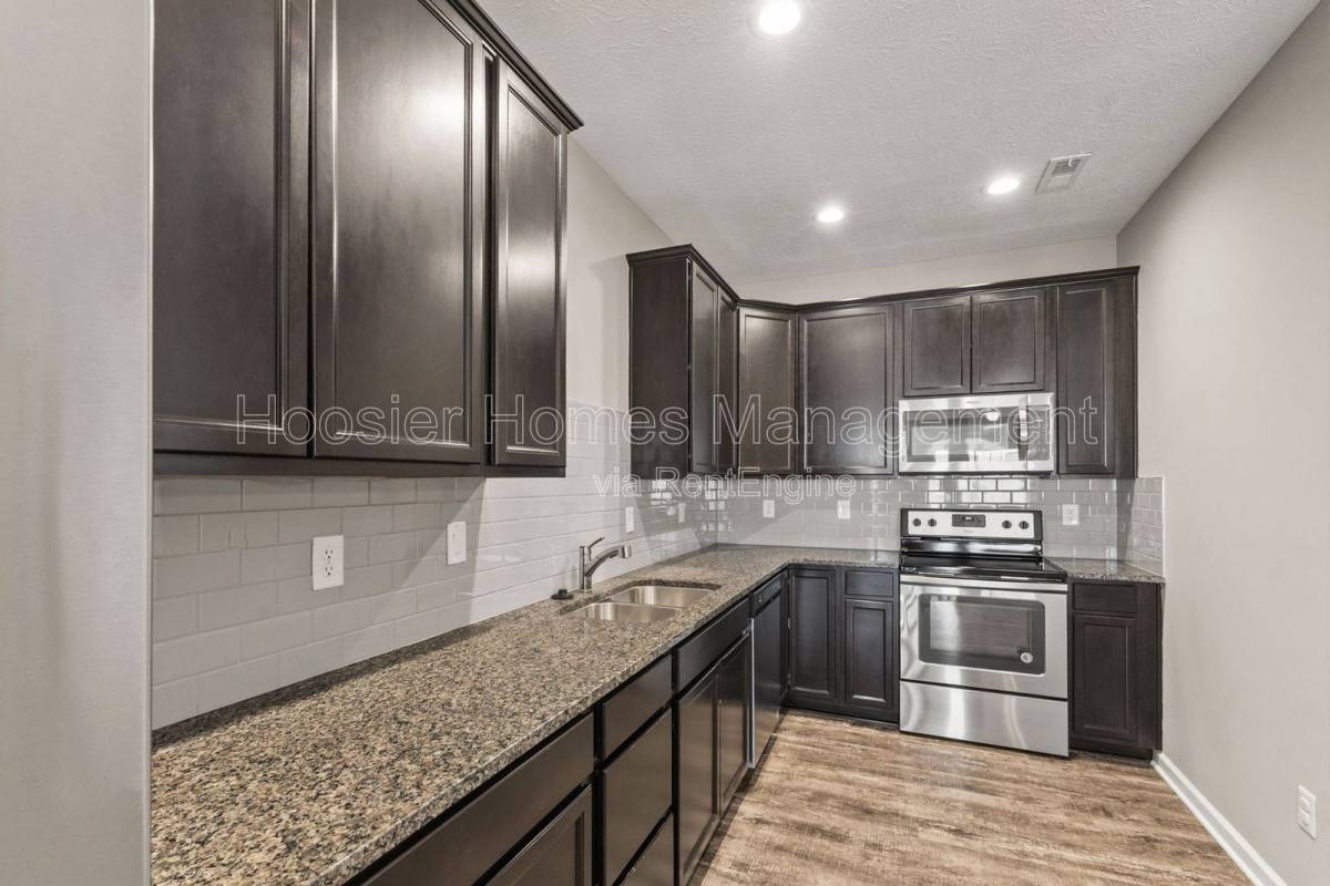 Apartment for rent at 556 Dylan Dr, Avon, IN 46123