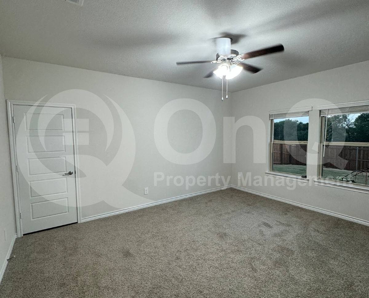 House for rent at 2901 Bald Eagle Blvd, Aubrey, TX 76227