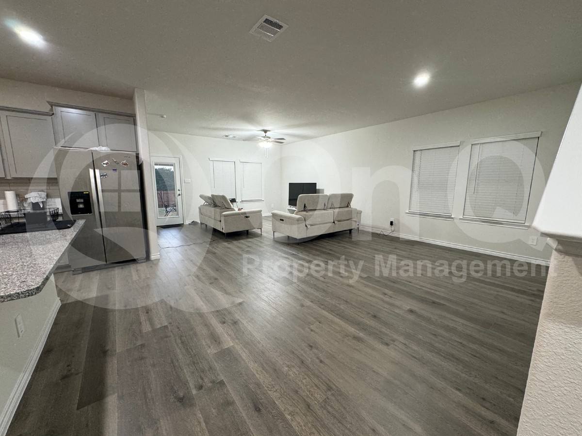 House for rent at 2901 Bald Eagle Blvd, Aubrey, TX 76227