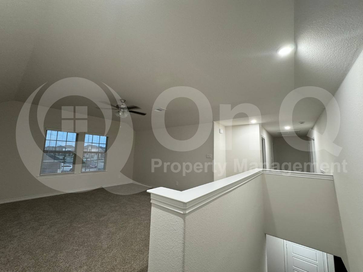 House for rent at 2901 Bald Eagle Blvd, Aubrey, TX 76227