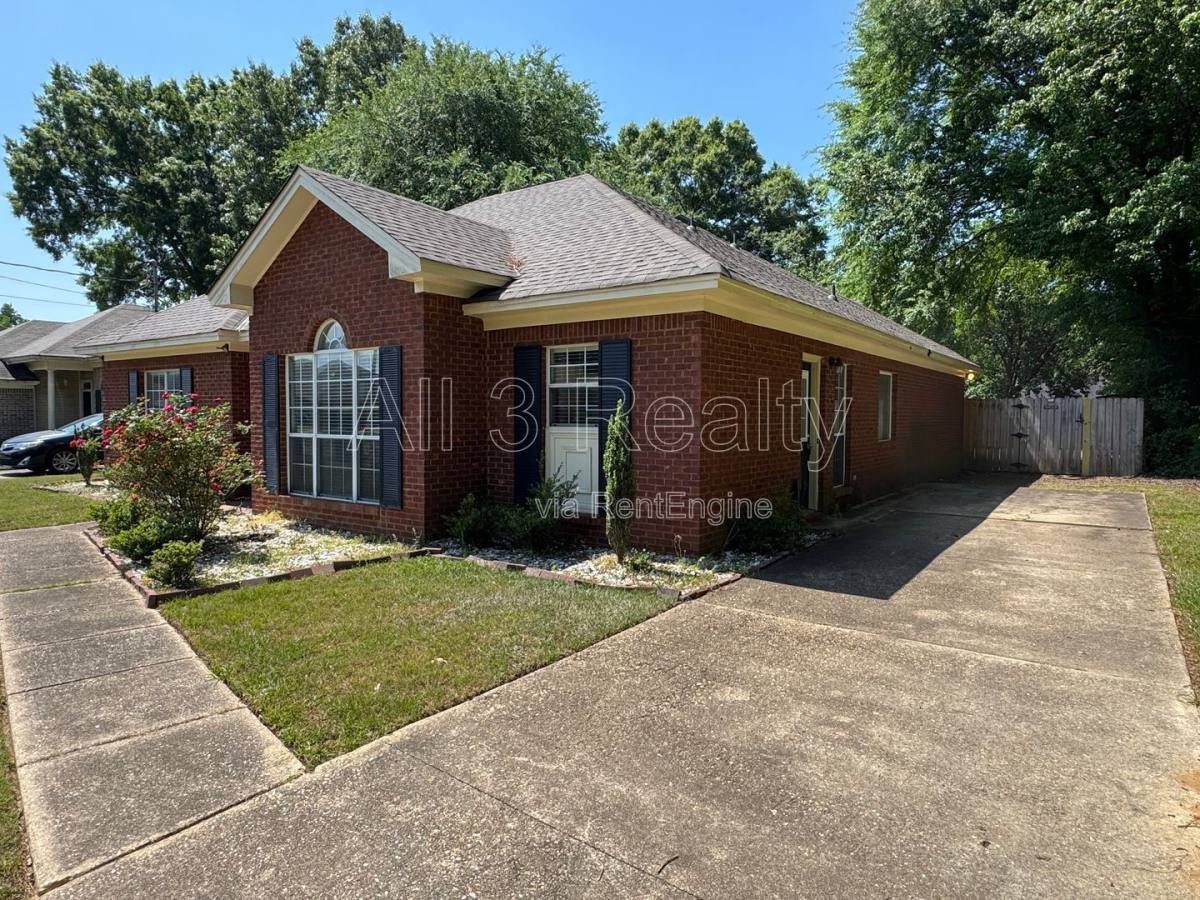 House for rent at 6272 Deerwood Dr, Montgomery, AL 36117