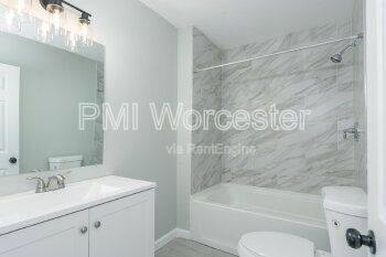 Apartment for rent at 8 Pond St, Worcester, MA 01604