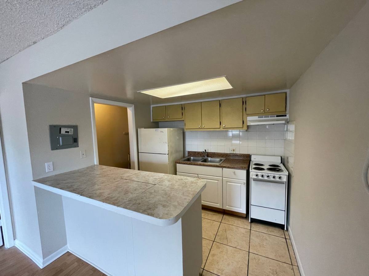 Apartment for rent at 5101 Curry Ford Rd #4, Orlando, FL 32812