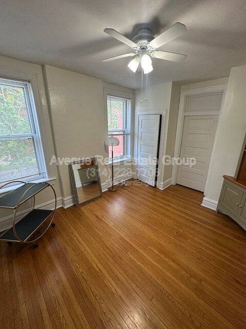 Apartment for rent at 3802 Flad Ave, Saint Louis, MO 63110