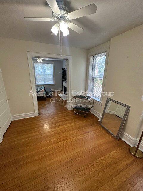 Apartment for rent at 3802 Flad Ave, Saint Louis, MO 63110