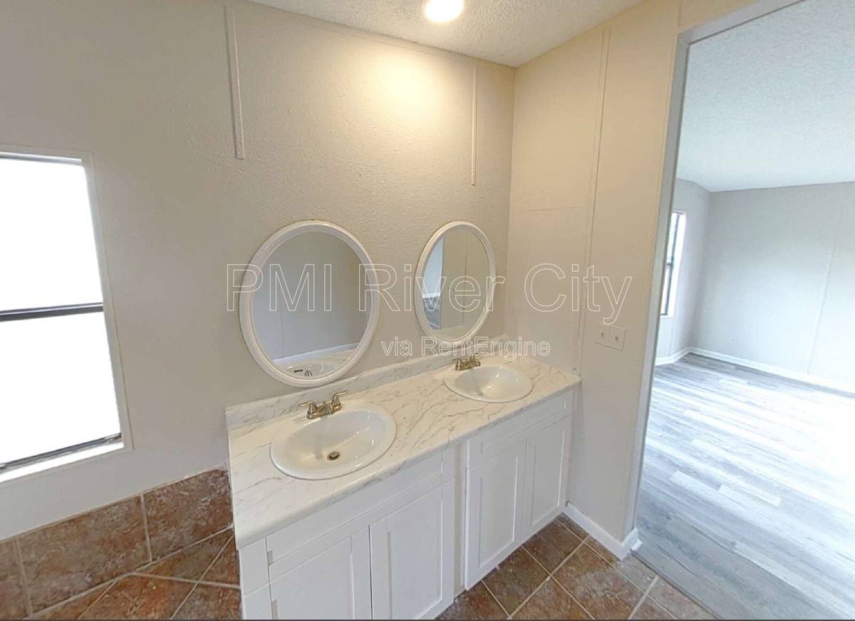 House for rent at 12556 Palmetto St, Jacksonville, FL 32218