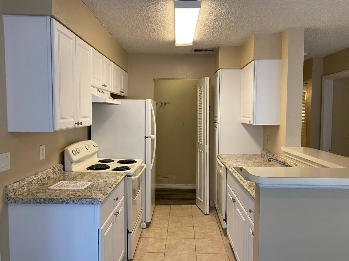 Condo for rent at 1057 S Hiawassee Rd #1912, Orlando, FL 32835