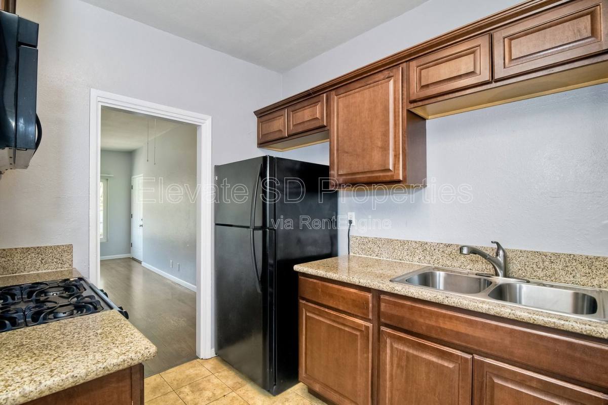 Apartment for rent at 3557 1 2 College Ave, San Diego, CA 92115