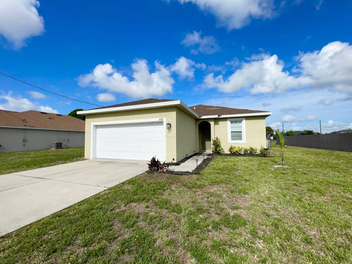 House for rent at 1622 SW 16th Court, Cape Coral, FL 33991
