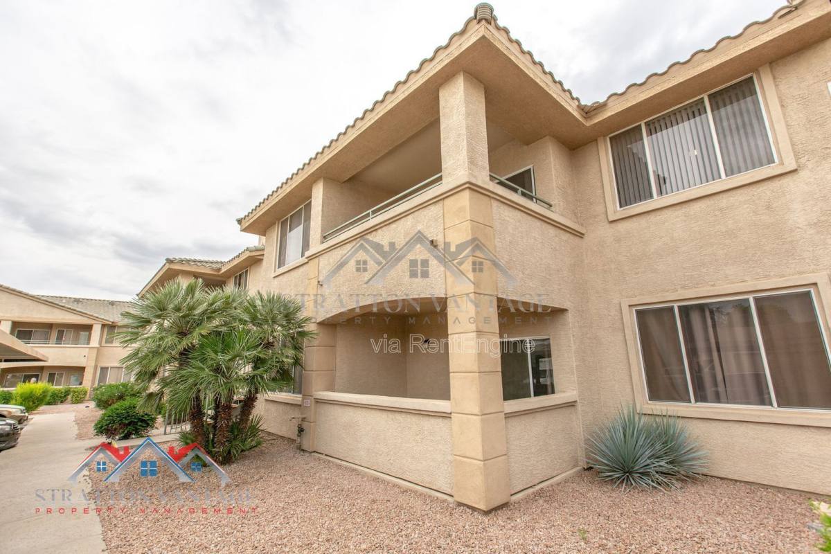 Apartment for rent at 16013 S Desert Foothills Parkway #2014, Phoenix, AZ 85048