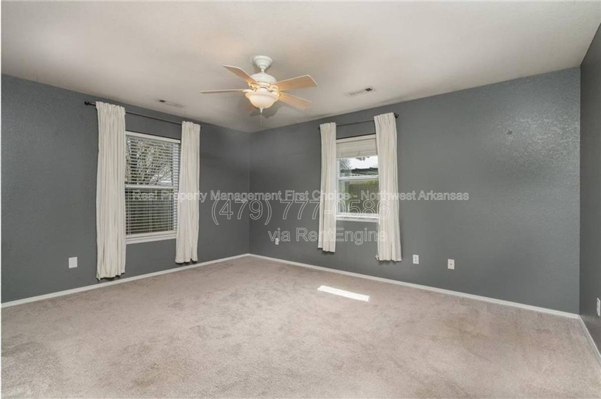House for rent at 3231 Shale St, Fayetteville, AR 72704