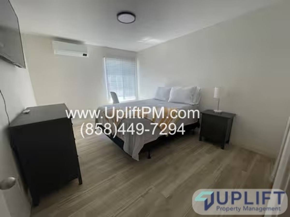 Condo for rent at 5402 Balboa Arms Dr #305, San Diego, CA 92117