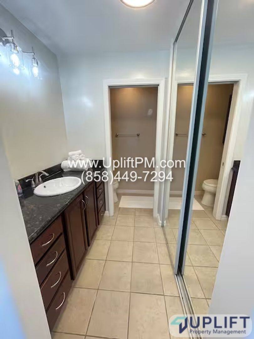Condo for rent at 5402 Balboa Arms Dr #305, San Diego, CA 92117