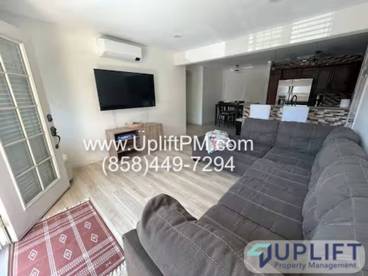 Condo for rent at 5402 Balboa Arms Dr #305, San Diego, CA 92117