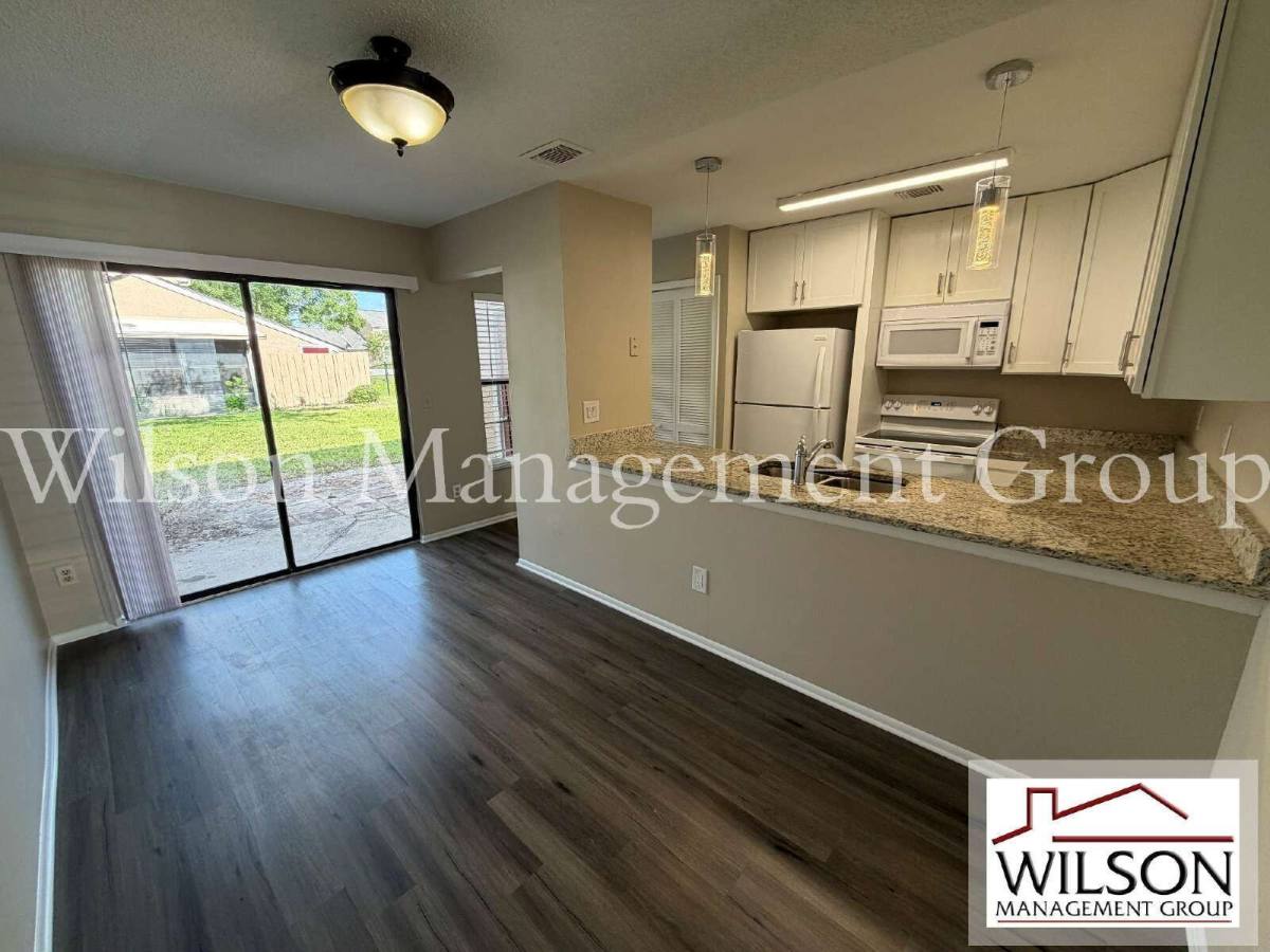 Townhouse for rent at 603 Casa Park O Court, Winter Springs, FL 32708