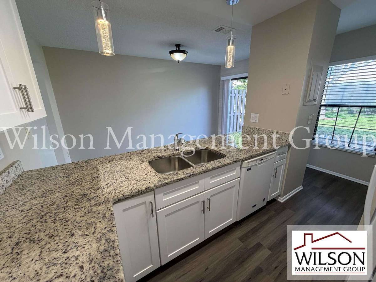 Townhouse for rent at 603 Casa Park O Court, Winter Springs, FL 32708