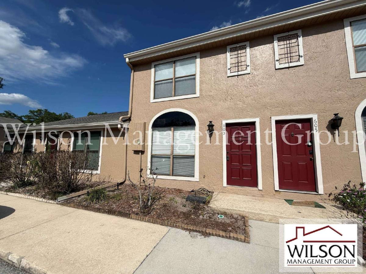 Townhouse for rent at 603 Casa Park O Court, Winter Springs, FL 32708