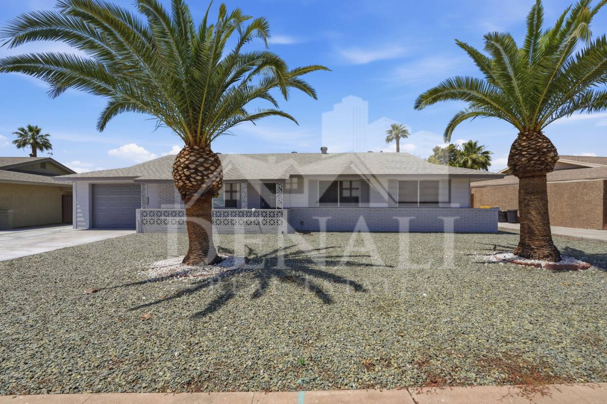 House for rent at 10747 W Hope Dr, Sun City, AZ 85351