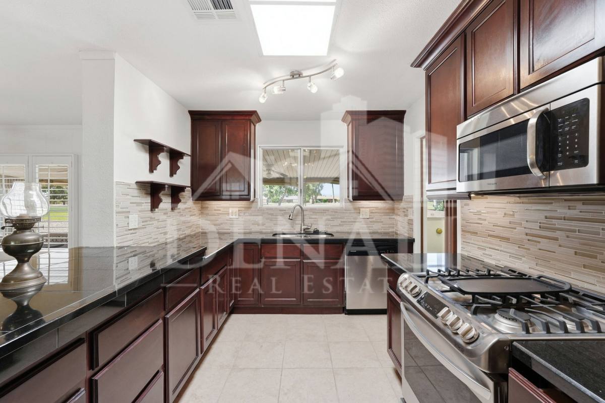 House for rent at 10747 W Hope Dr, Sun City, AZ 85351