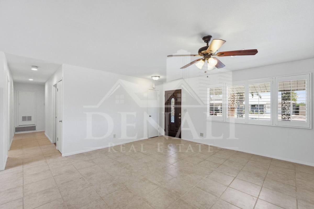 House for rent at 10747 W Hope Dr, Sun City, AZ 85351