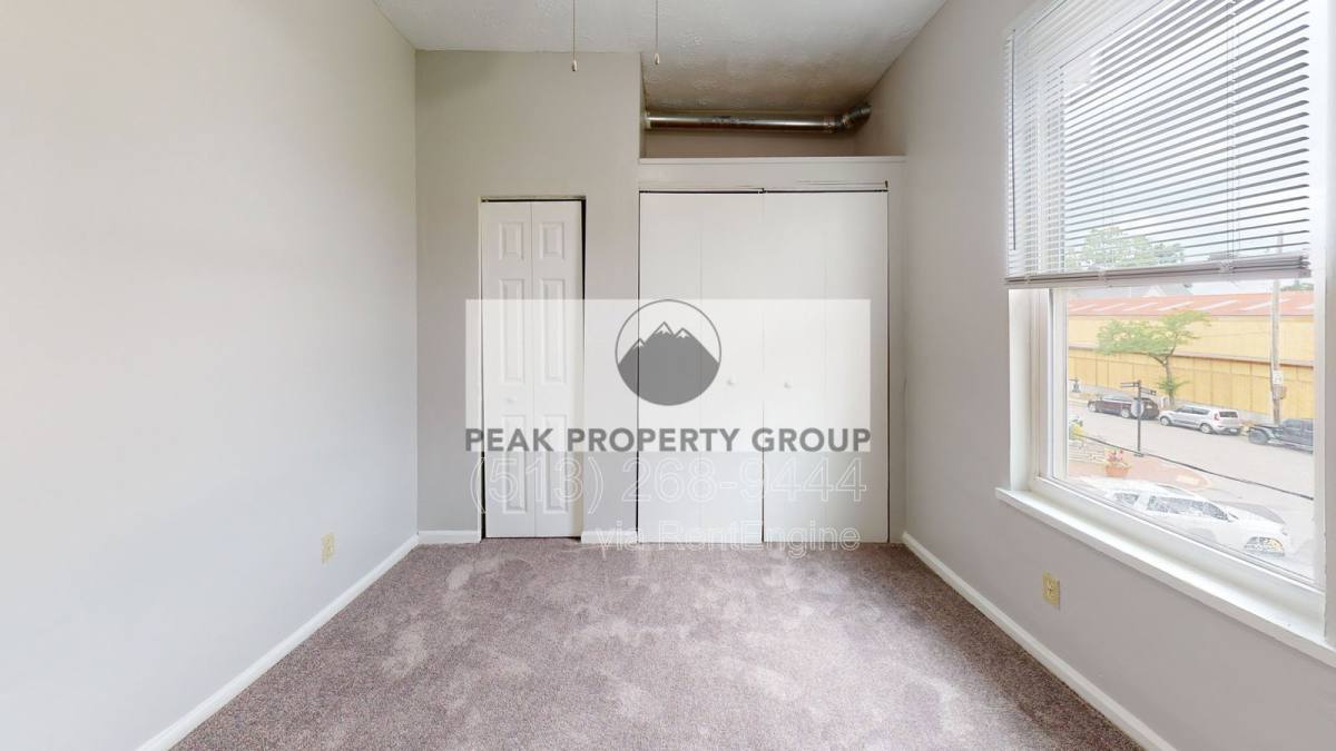 Apartment for rent at 2610 Woodburn Ave #1, Cincinnati, OH 45206