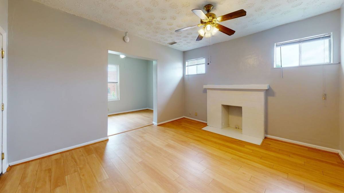 Apartment for rent at 2610 Woodburn Ave #1, Cincinnati, OH 45206