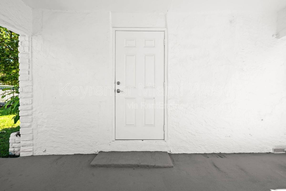 Apartment for rent at 7772 NW 9th Ave, Miami, FL 33150