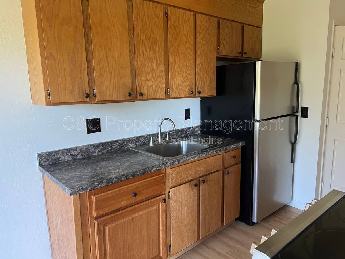 Apartment for rent at 5312 Ridgeview Circle #10, El Sobrante, CA 94803