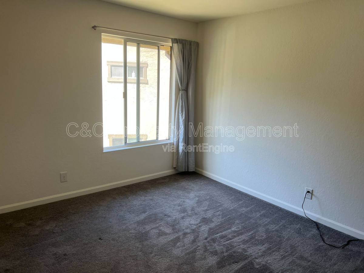 Apartment for rent at 5312 Ridgeview Circle #10, El Sobrante, CA 94803