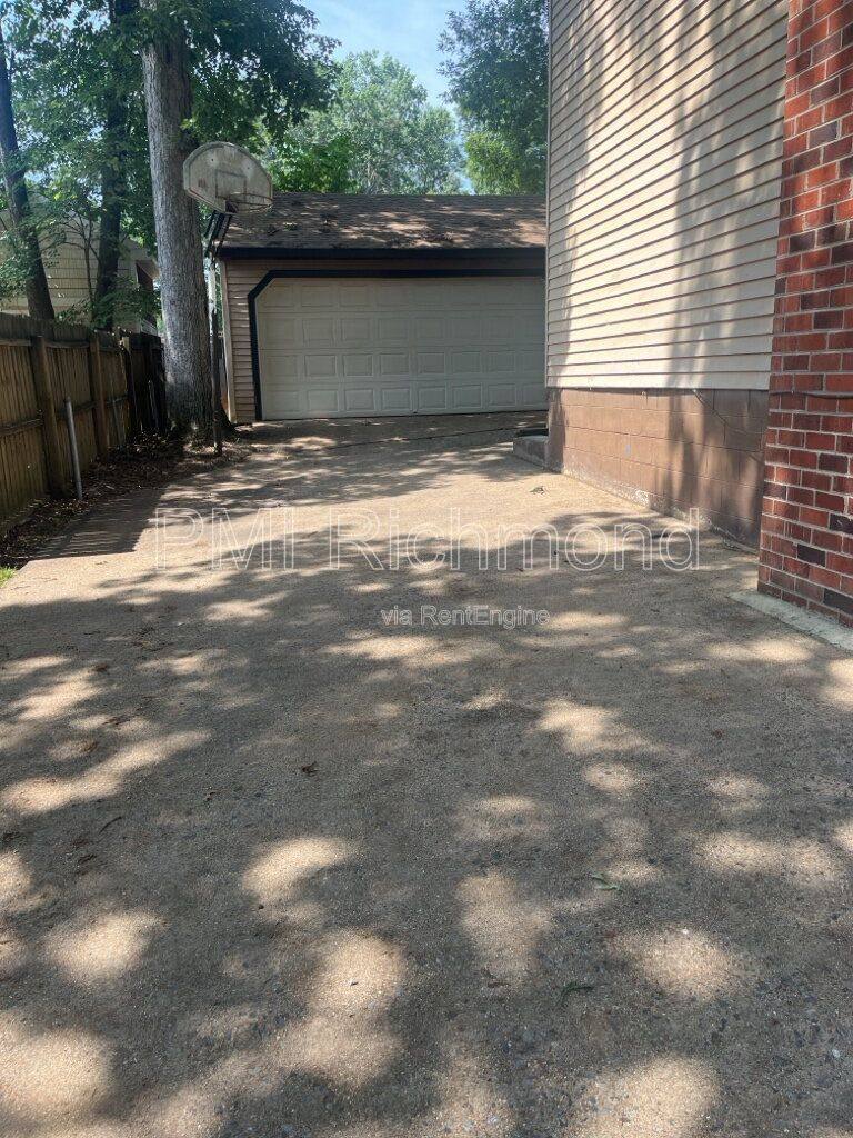 House for rent at 9311 Classic Rd, Glen Allen, VA 23060