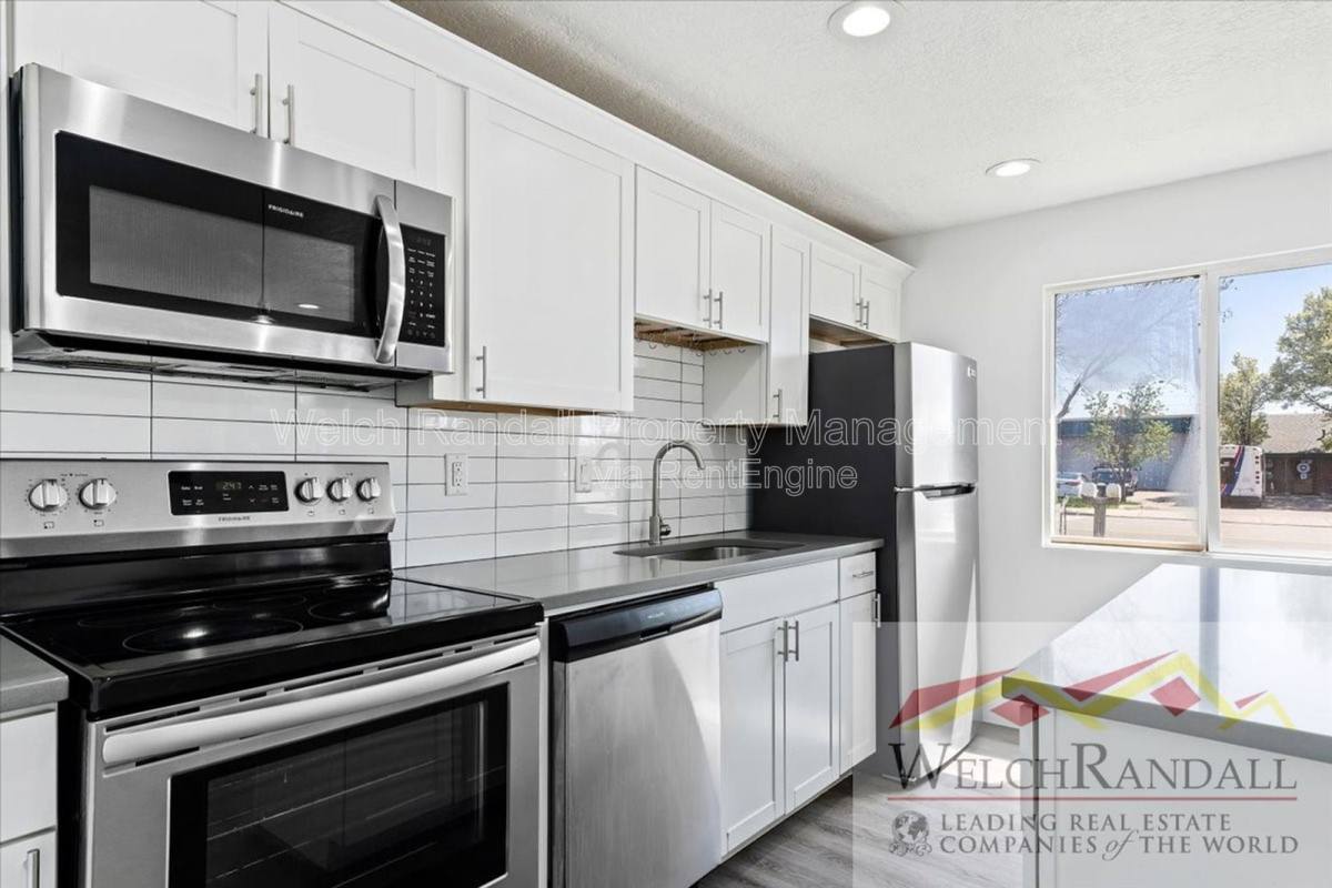 Apartment for rent at 212 W 4800 S, Salt Lake City, UT 84107