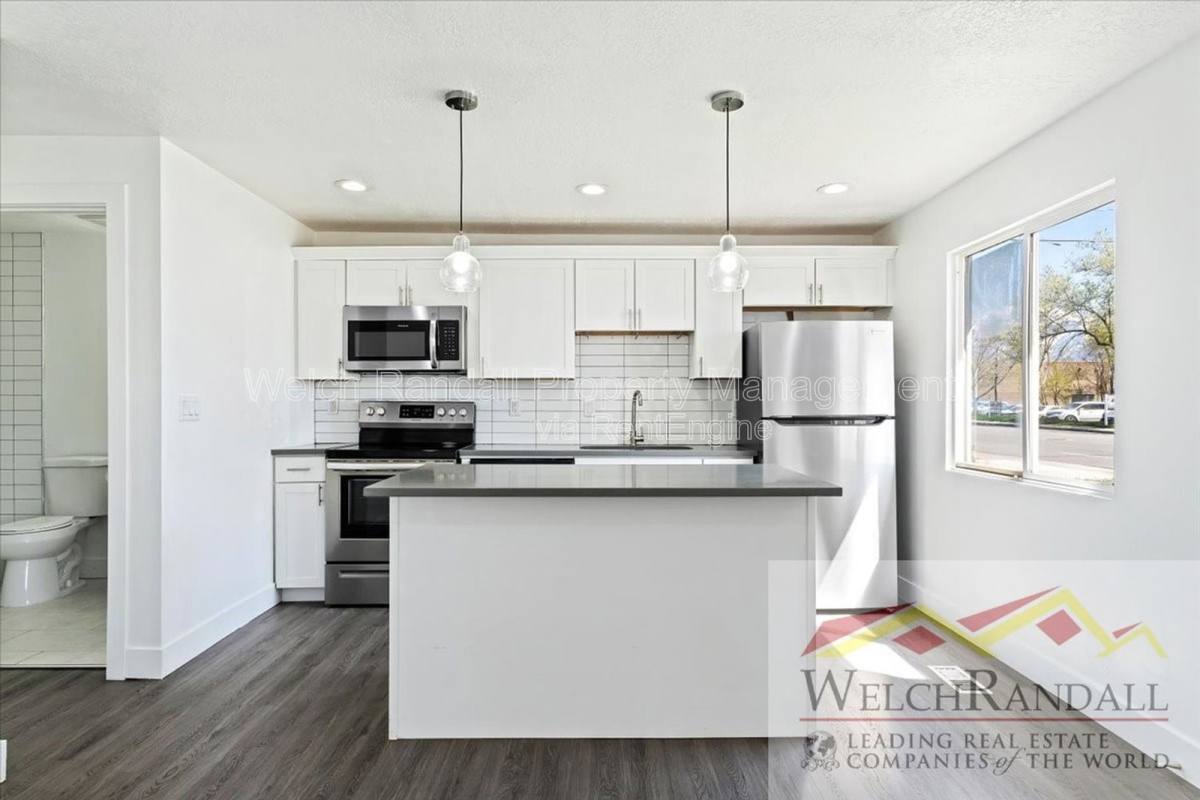 Apartment for rent at 212 W 4800 S, Salt Lake City, UT 84107