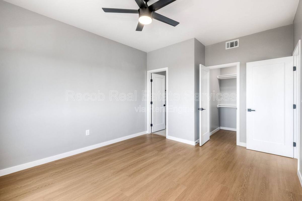 Apartment for rent at 2394 W Jewett St #2392, San Diego, CA 92111
