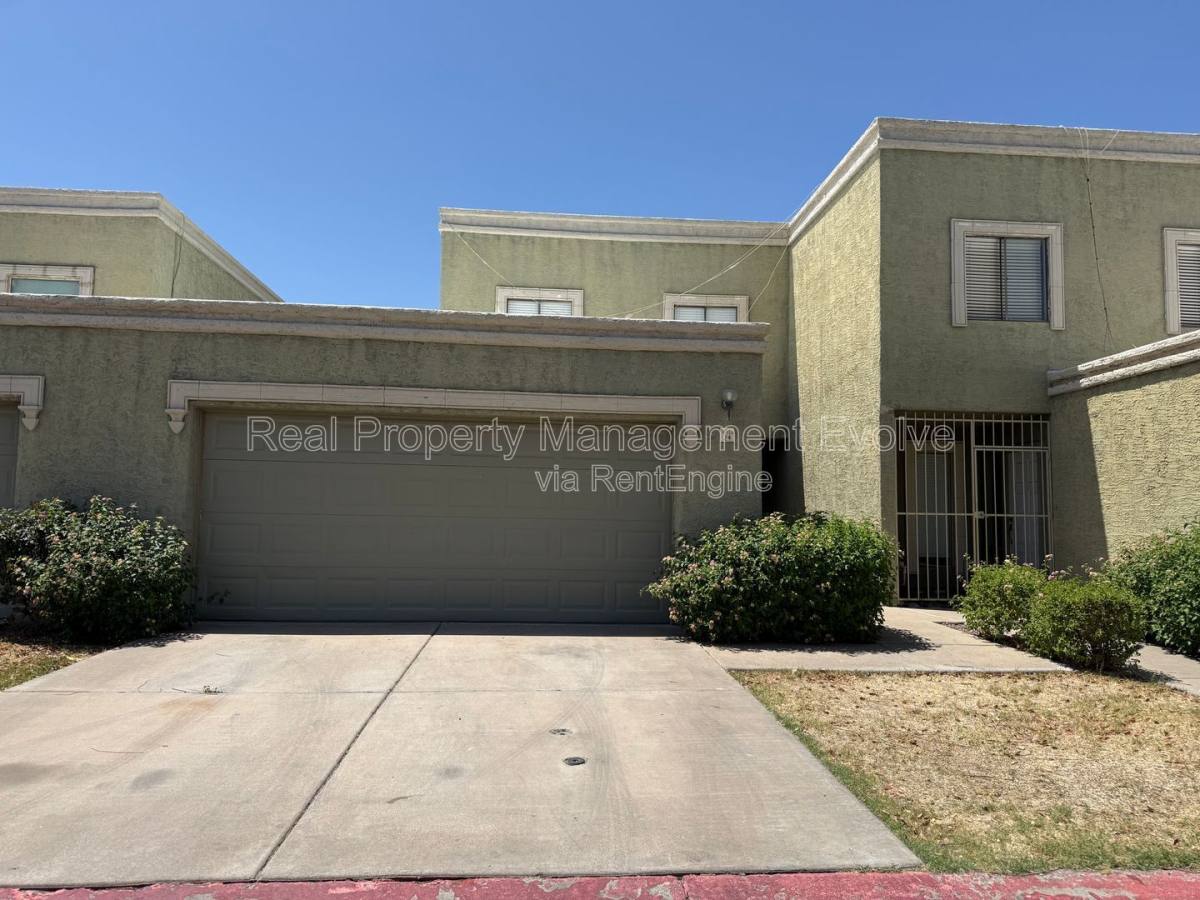 Condo for rent at 815 E Grovers Ave #24, Phoenix, AZ 85022