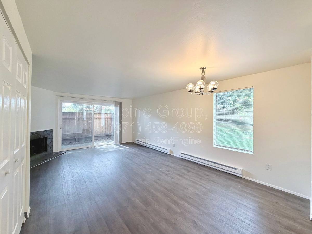 Apartment for rent at 3800 NW Chemult Place #D, Portland, OR 97229