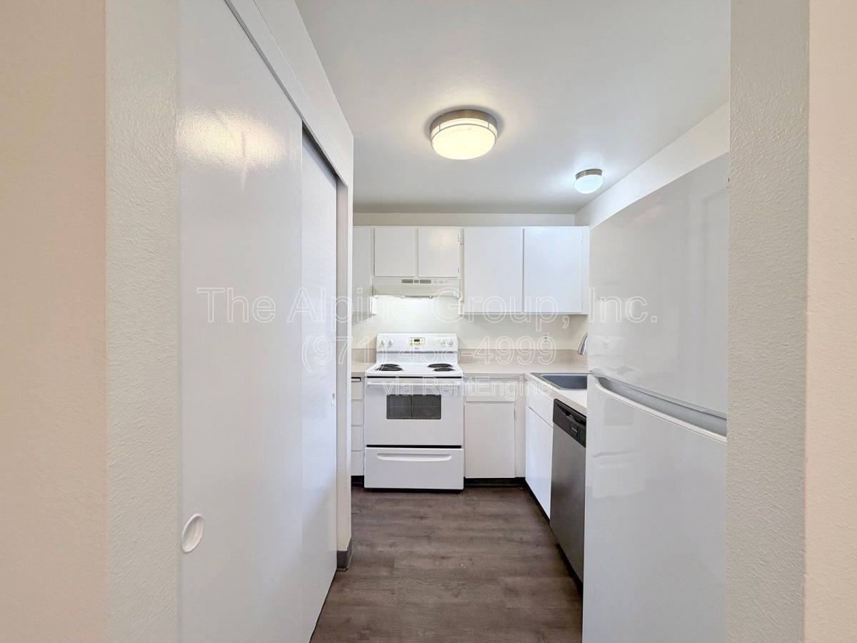 Apartment for rent at 3800 NW Chemult Place #D, Portland, OR 97229