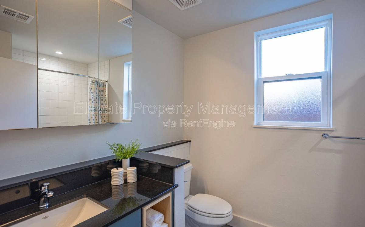 Apartment for rent at 1701 NW 12th St #11, Oklahoma City, OK 73106