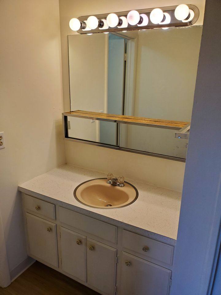 Apartment for rent at 1433 Wyoming Ave, Billings, MT 59102