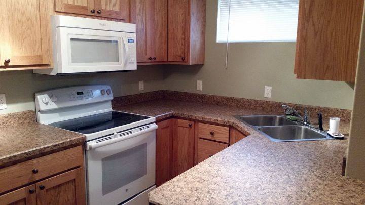 Apartment for rent at 544 1 2 Ave E, Billings, MT 59102