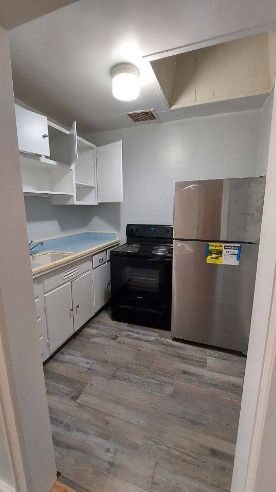 Apartment for rent at Lee, 120 N 24th St, Billings, MT 59101