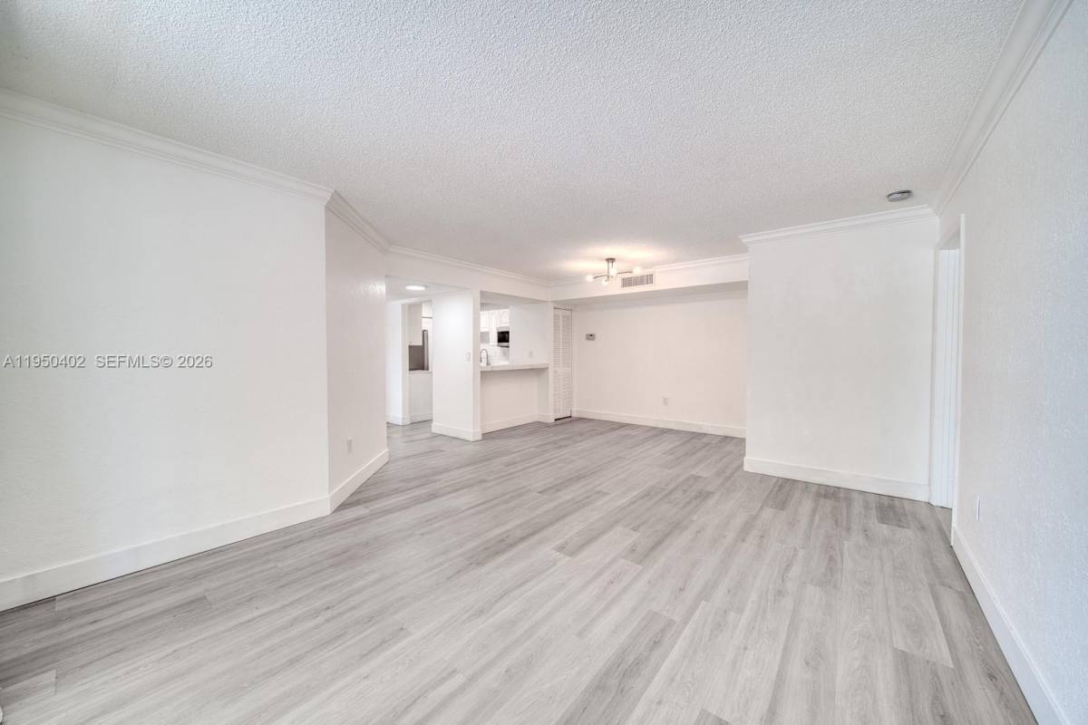 Apartment for rent at 10795 SW 108th Ave #O, Miami, FL 33176