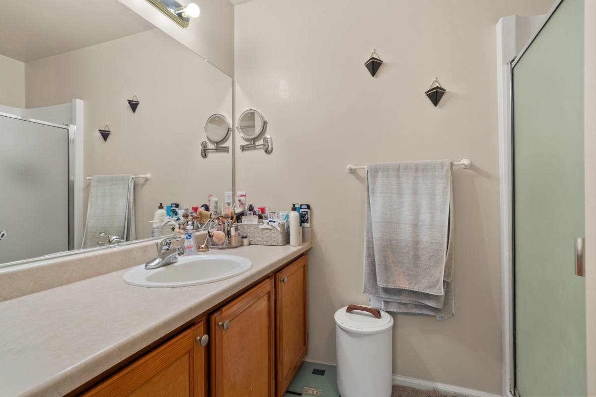 Apartment for rent at 81 Erickson Ave #83, Shady Cove, OR 97539
