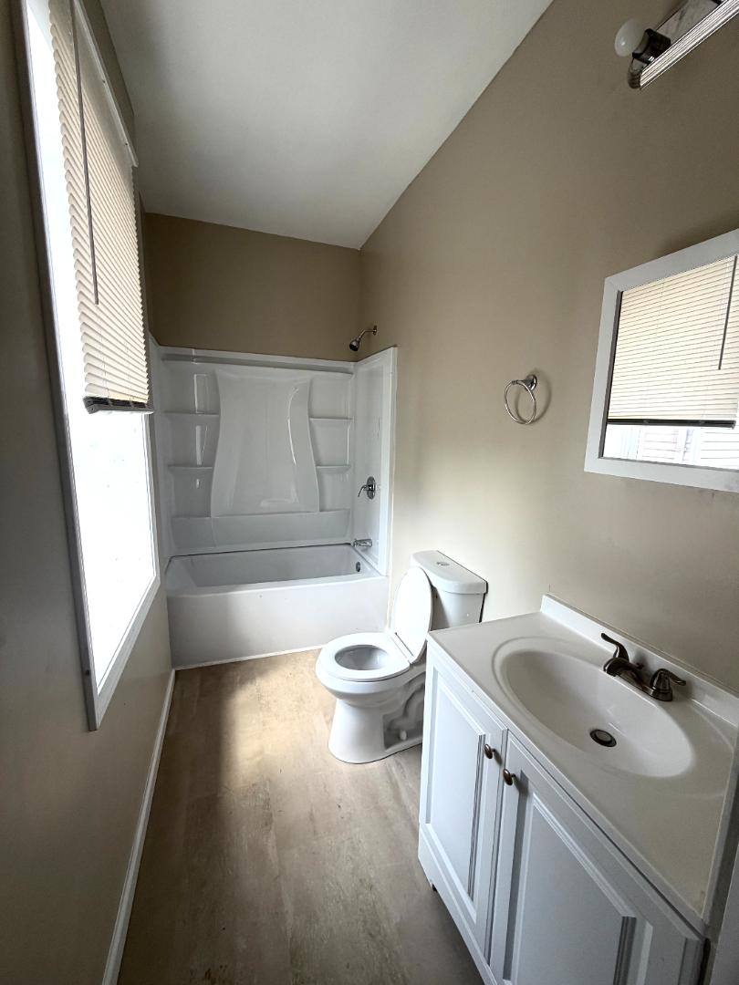 Apartment for rent at 6704-6706 Idaho Ave 6706 2 Flo, Saint Louis, MO 63111