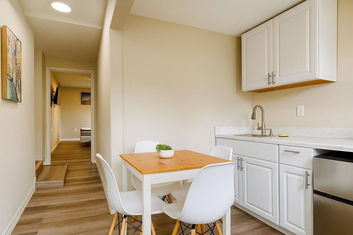 Apartment for rent at 6208 Pinewood Village Circle W #3, Lakeland, FL 33811