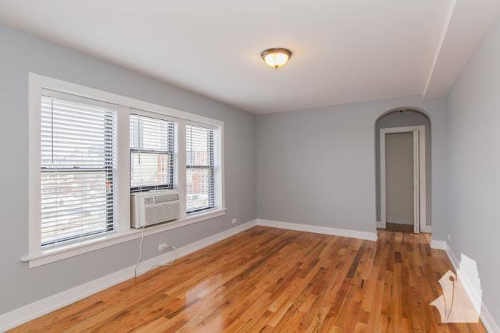 Apartment for rent at 550 W Arlington Place #106, Chicago, IL 60614